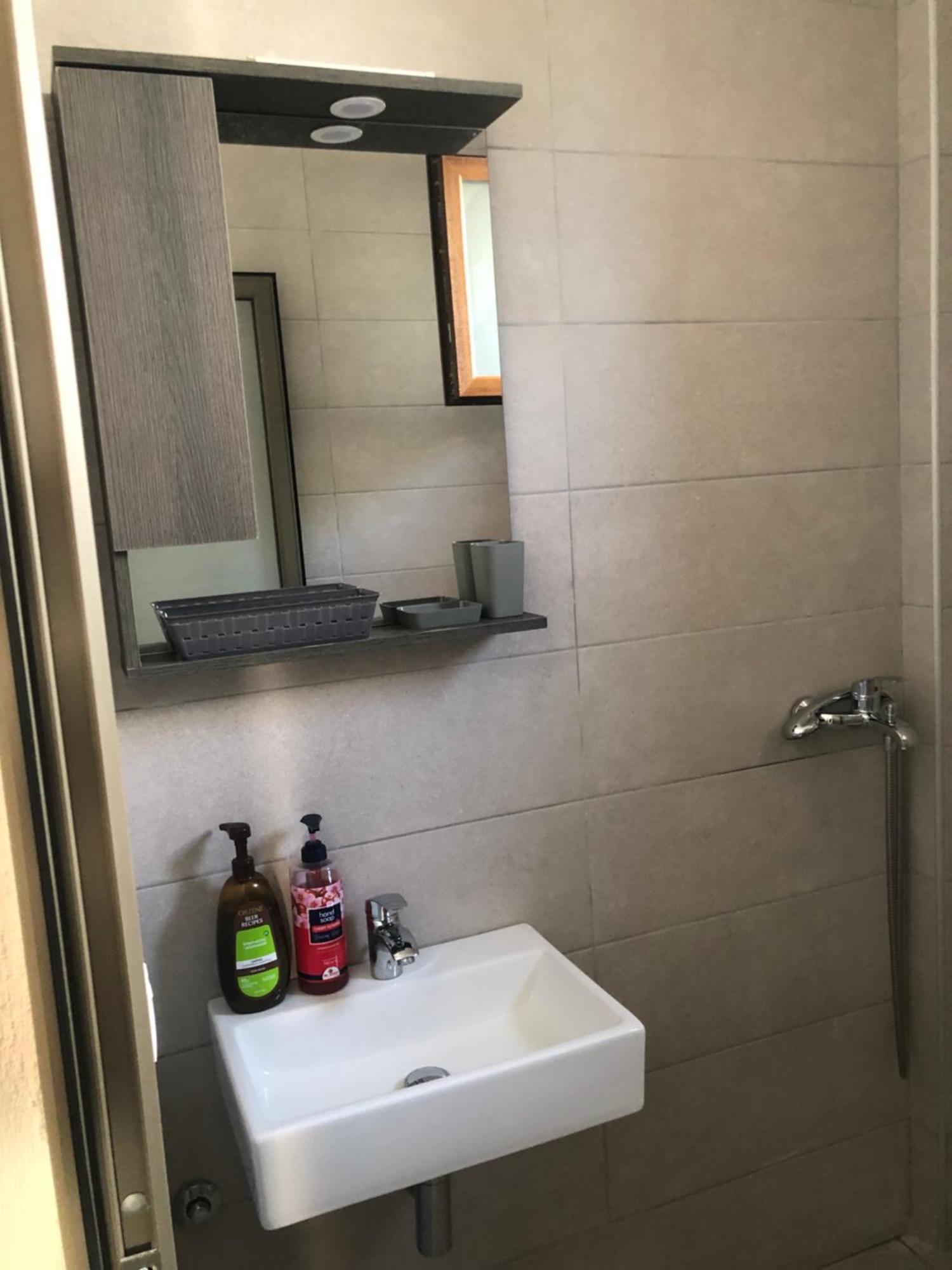 Daniela Apartments Néa Róda Eksteriør bilde