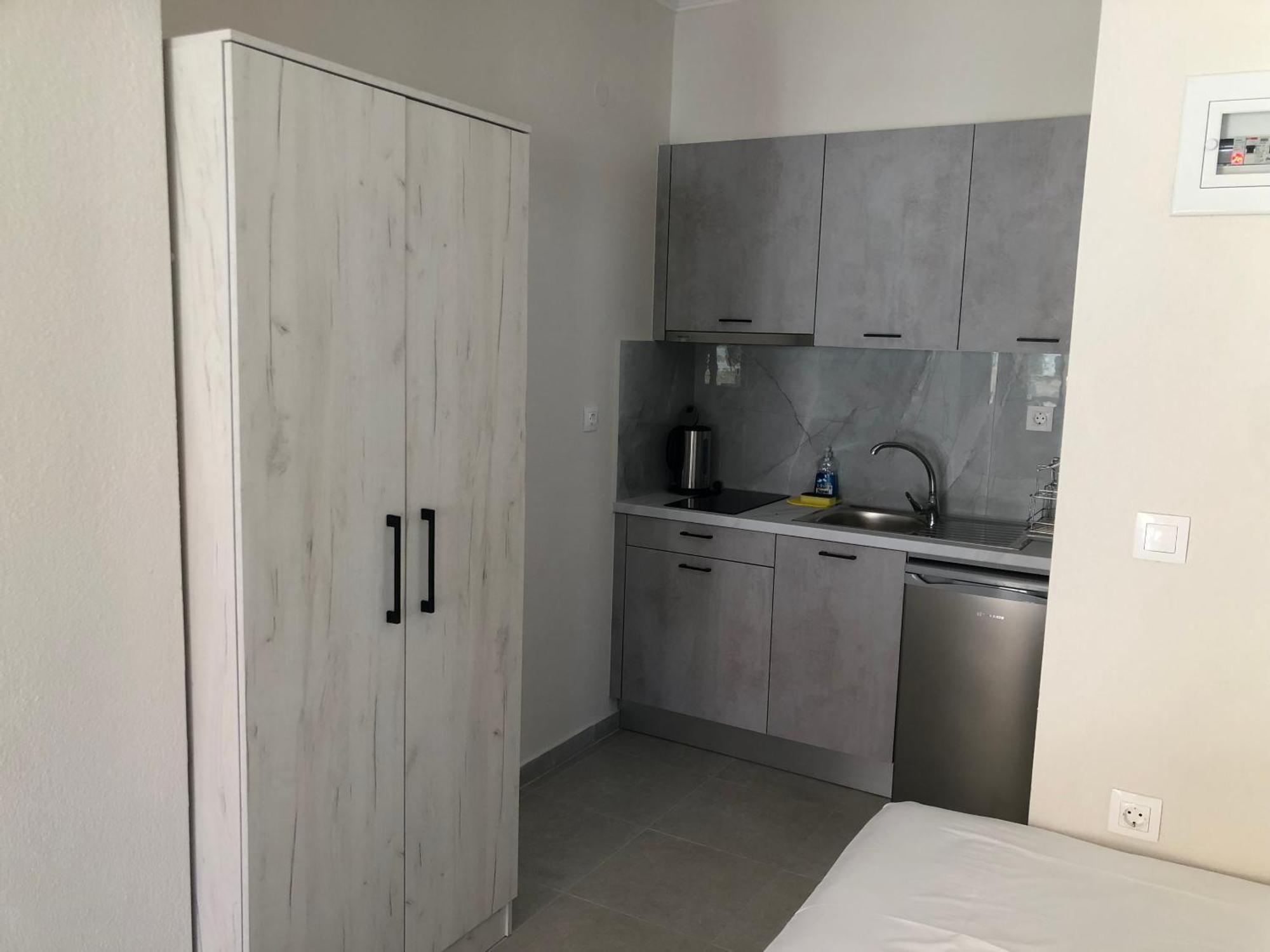 Daniela Apartments Néa Róda Eksteriør bilde